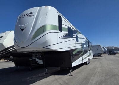 In Production | Luxe 48FLB Regent | 10732