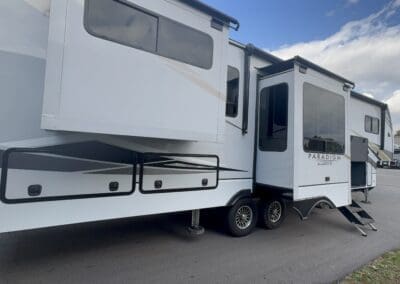 2021 Alliance Paradigm 365RD | Pre Owned