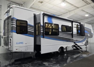 New Luxe 42RL Elite Fifth Wheel | 10723